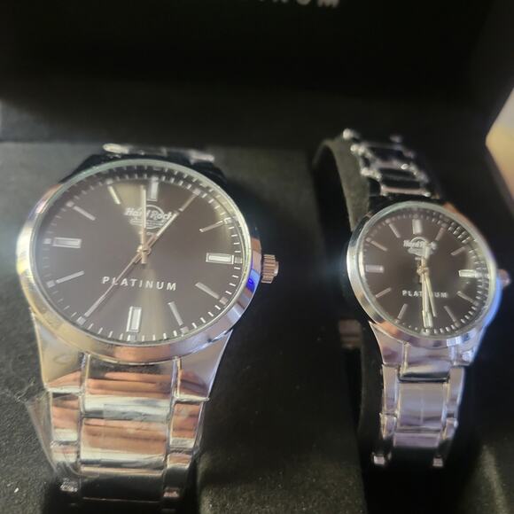 Hard Rock His and Hers Watches Biloxi Platinum New in Box Rare Silver Toned - Picture 9 of 11